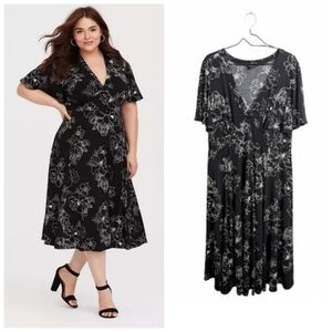 Torrid Black Floral Jersey Knit Midi Dress V-Neck Flutter Sleeve Semi-Formal 2X